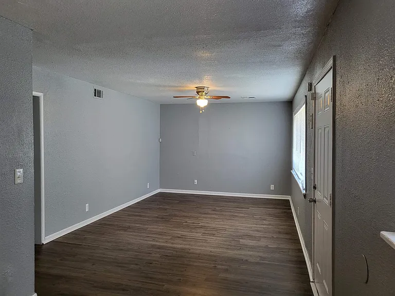 5317 N Johnstown Ave — Photo 16