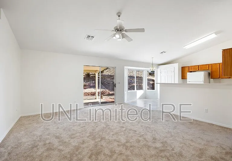 8960 E Volcano Dr — Photo 6