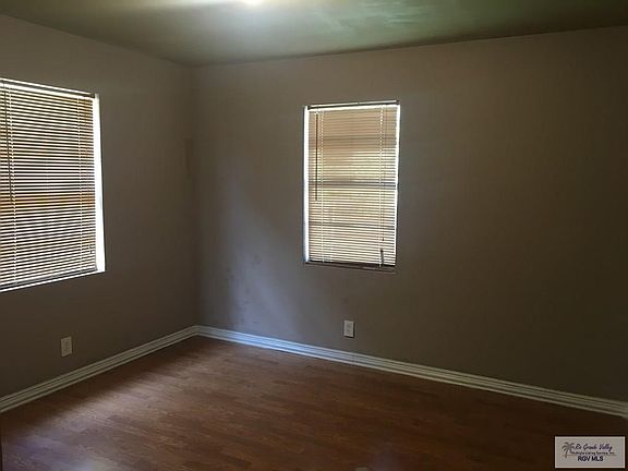 5th image of 3153 Alameda Dr