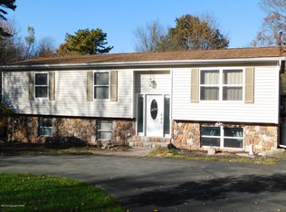 9 Petrarch Trl, Albrightsville, PA 18210