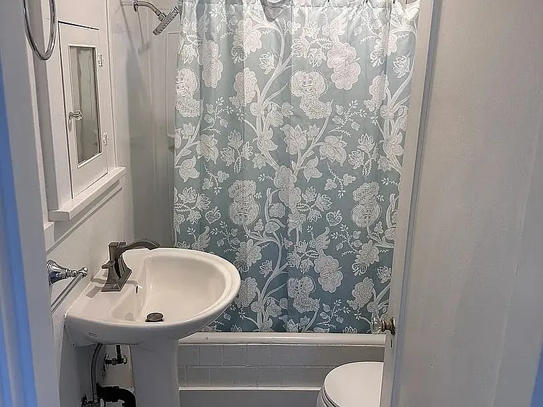 7333 N Fenwick Ave #A — Photo 12