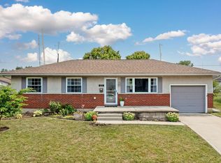 637 Brookdale Dr, West Jefferson, OH 43162