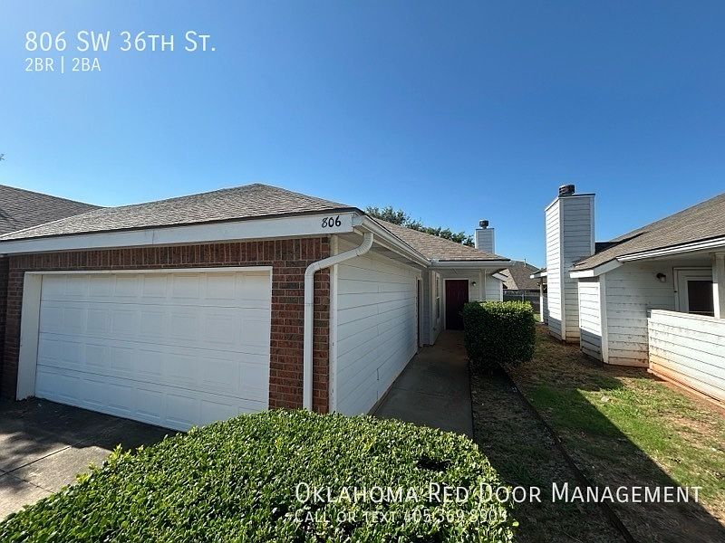 1st image of 806 SW 36th St
