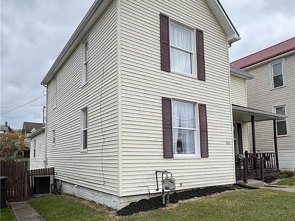 2nd image of 1021 Blaine Ave