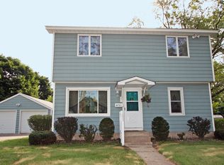 8721 Nicollet Ave S, Bloomington, MN 55420