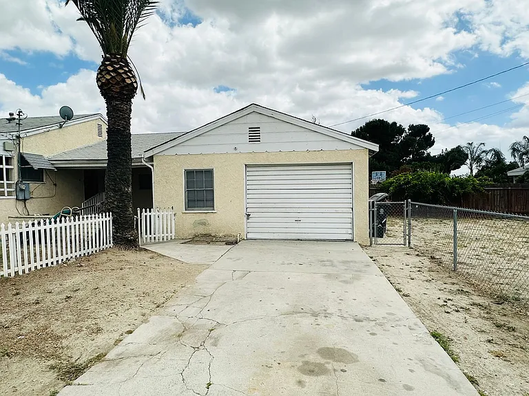 503 W Lugonia Ave — Photo 27