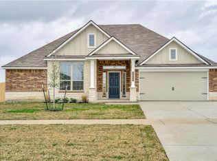 2026 Viva Rd, Bryan, TX 77807