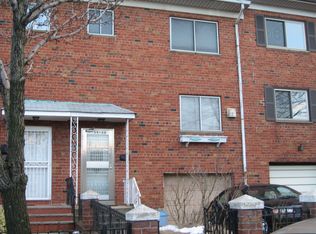 5930 50th Ave, Woodside, NY 11377