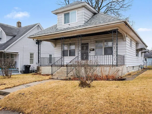 1638 S Scott St, South Bend, IN 46613