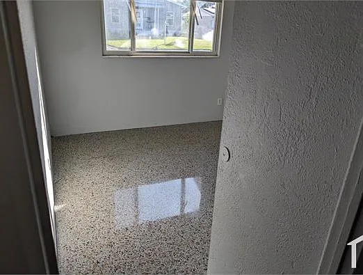 3861 Whiting Dr SE — Photo 10