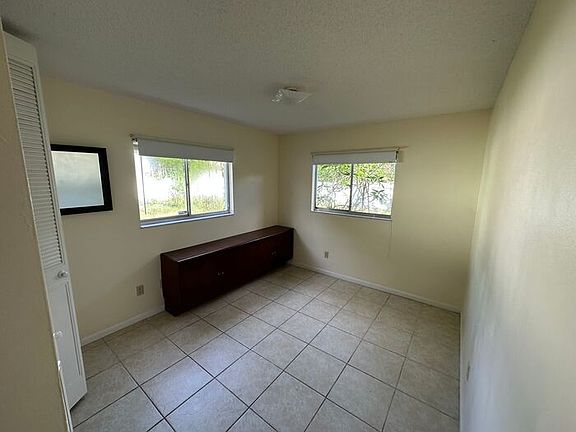 5th image of 820 Royalton Rd