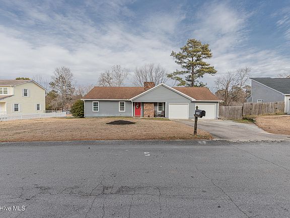 3rd image of 2206 Bridle Trail