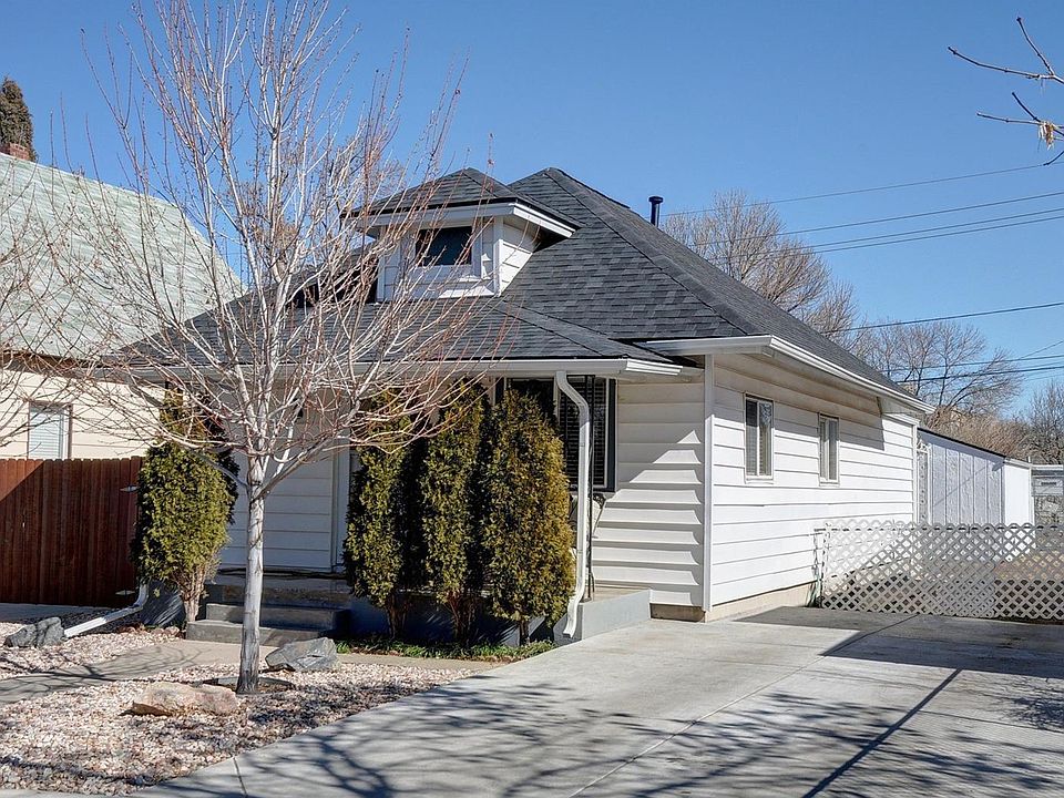 1st image of 2984 S Bannock St