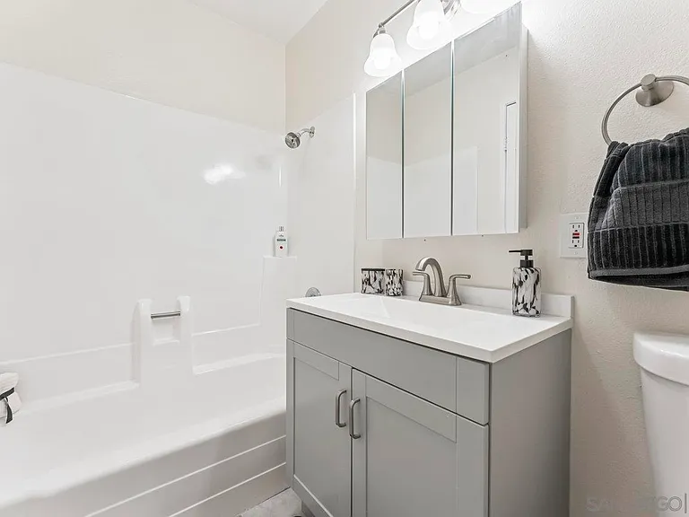 2783 C St #17 — Photo 11
