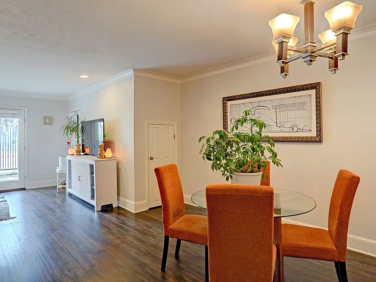 7736 Meadow Rd #102 — Photo 7