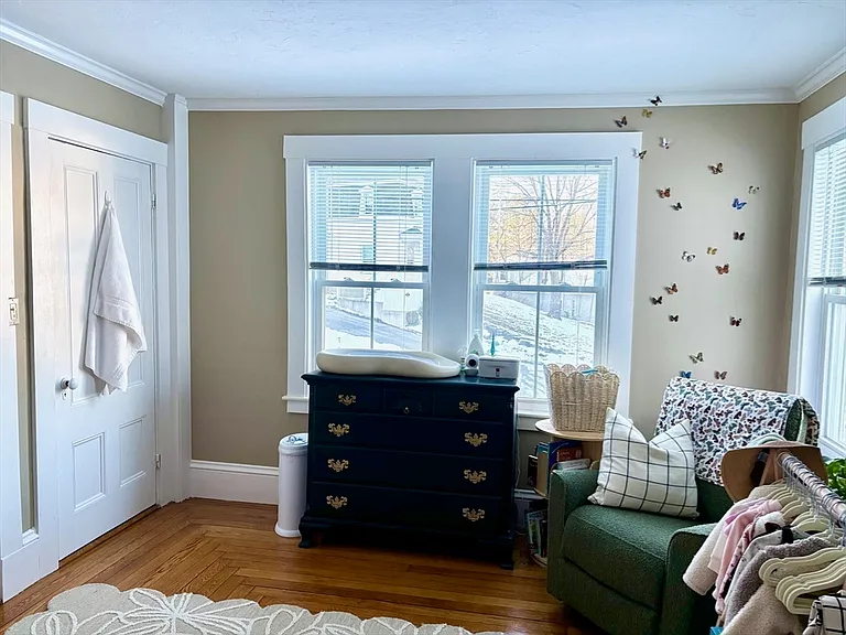 872 Main St #1 — Photo 10