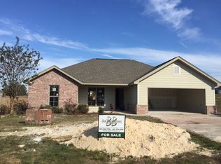 238 Collins Rd, Petal, MS 39465