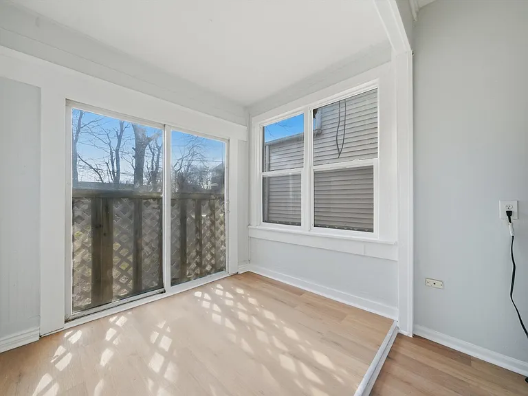 3311 N Kostner Ave #1 — Photo 9