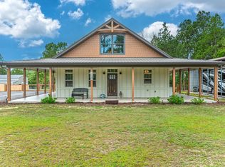 9547 Redland Rd, Milton, FL 32583