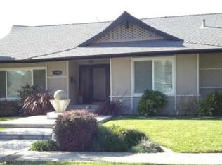 1559 N Laurel Ave, Upland, CA 91786