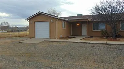 BC1610-2809 North Superstition Lane - A — Photo 1