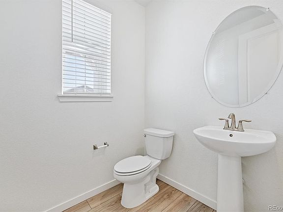 5th image of 10983 Uvalda Street