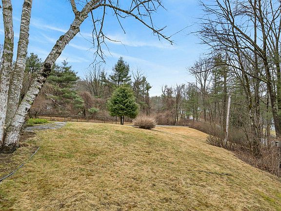 3rd image of 31 Gage Road