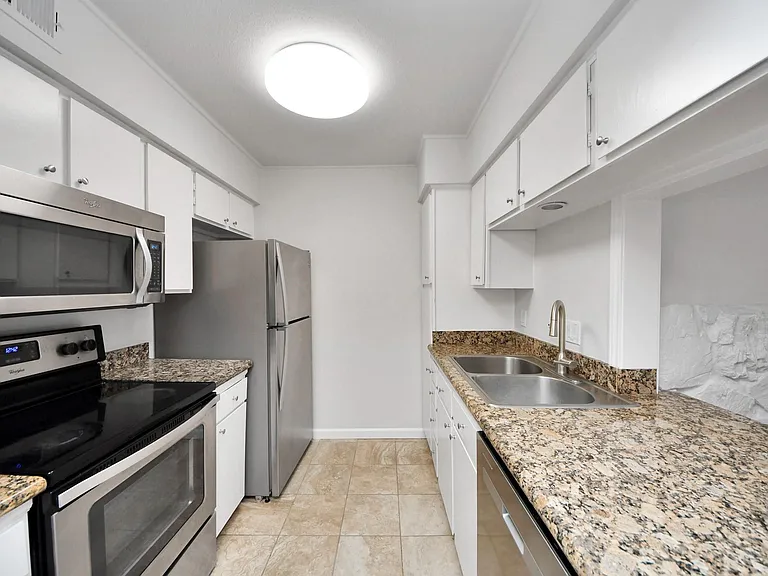 4641 Wild Indigo St #450 — Photo 26