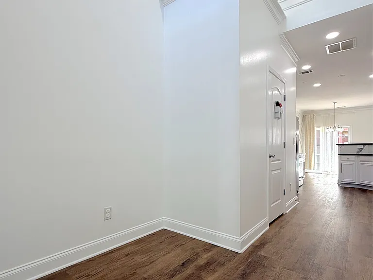3527 Compass Rose Dr — Photo 7