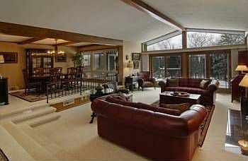 3rd image of 1160 Heritage Ln