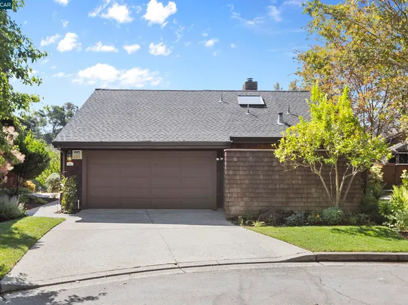25 Watchwood Ct, Orinda, CA 94563