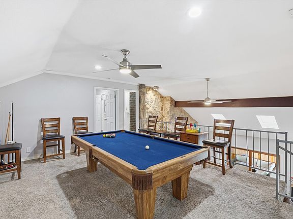 5th image of 2703 Chinquapin Oak Ln