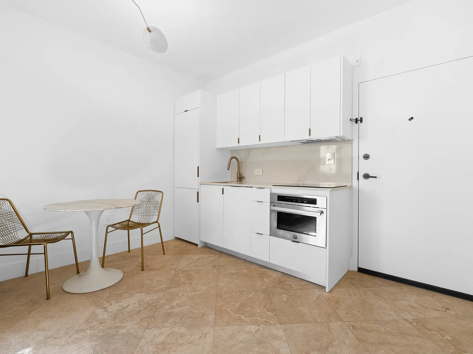 1 bed, 500 sqft, $2,700 — Photo 4