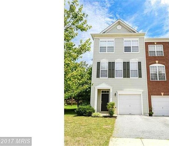 1st image of 23322 Dahlia Cir