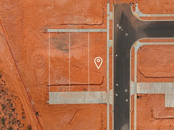 82 W Zumdibo Aly #116, Washington, UT 84780