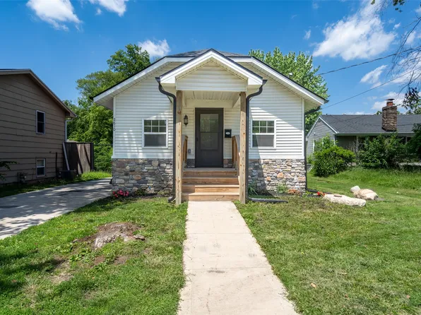 2810 Easton Blvd, Des Moines, IA 50317
