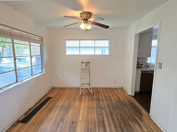 4th image of 1235 W Dayton Ave