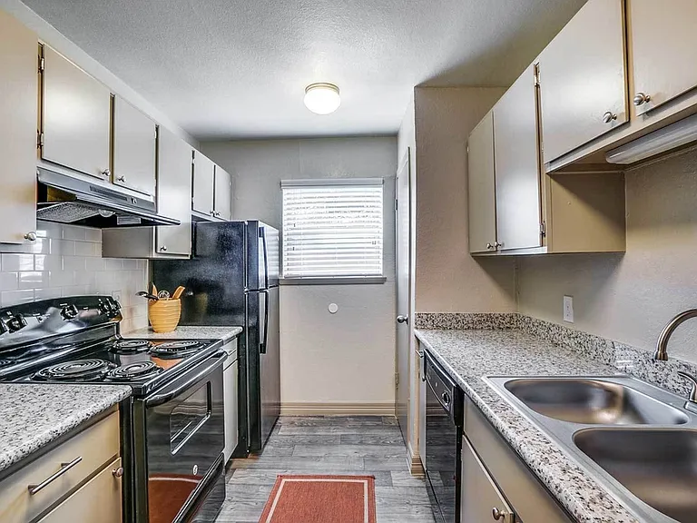 Riviera Apartments