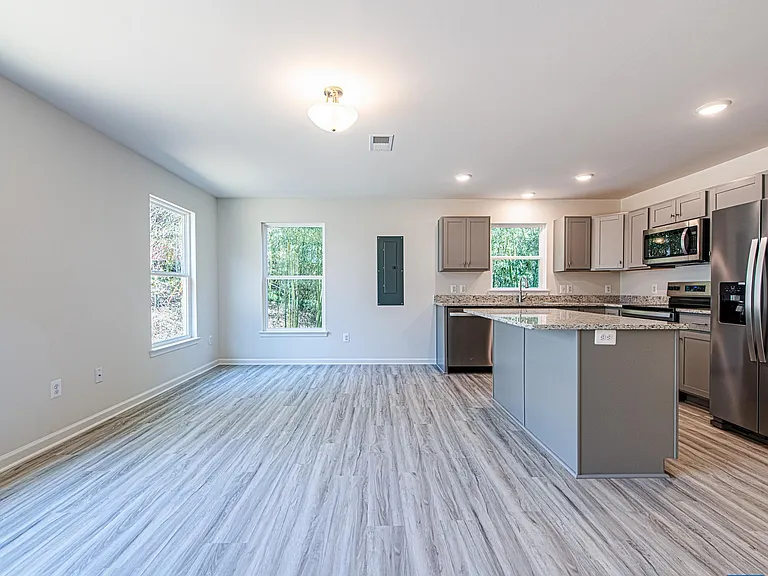 2308 Center Ave #C — Photo 9
