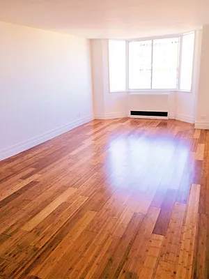 Rented by Perlbinder Realty | media 5