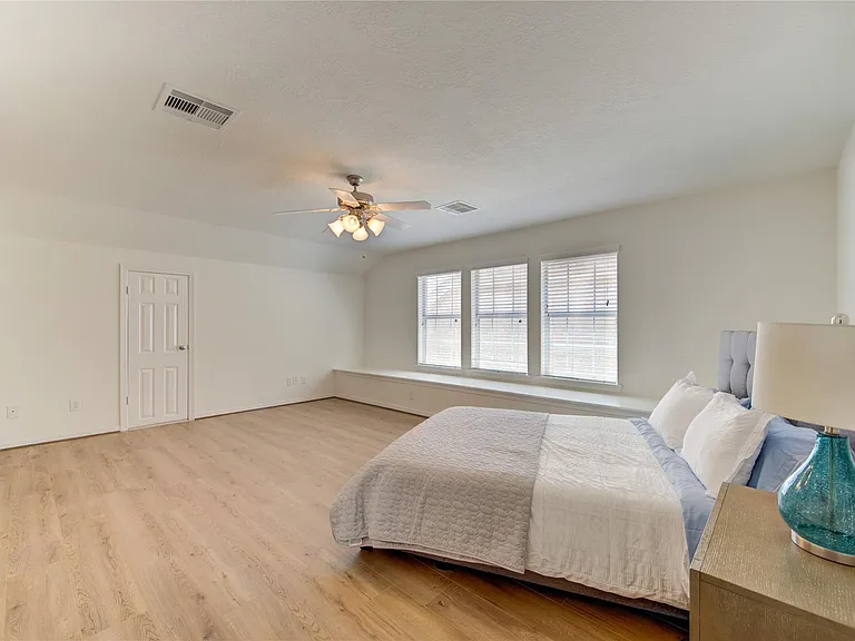 14467 Basalt Ln — Photo 31