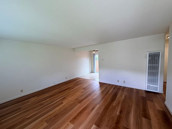 4th image of 535 Saratoga Ave #6