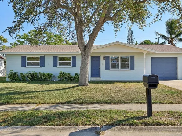 1525 Plum Ave, Merritt Island, FL 32952