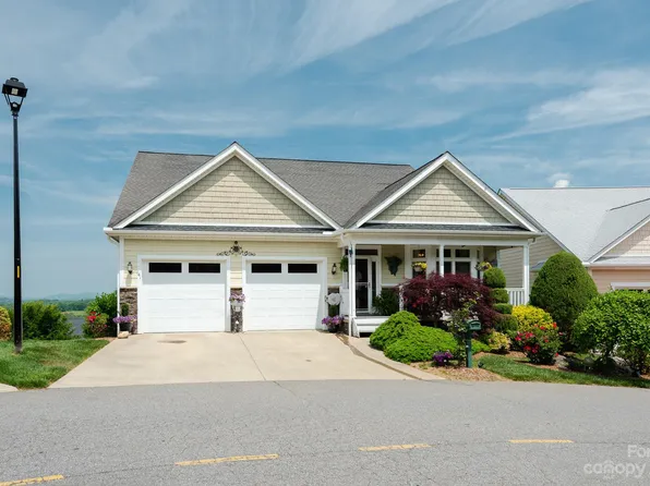 141 Starview Knl, Weaverville, NC 28787