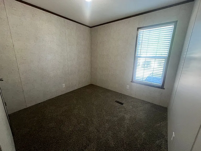 Lakeview Terrace — Photo 21
