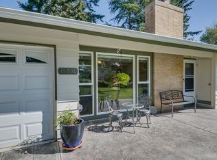 15910 SE 9th St, Bellevue, WA 98008