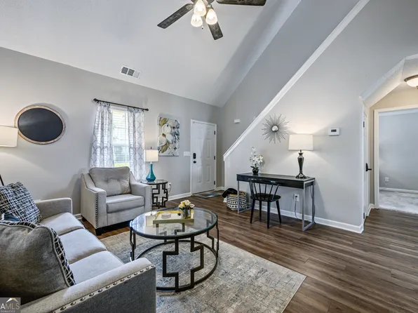 29 Middleton Ct, Cartersville, GA 30120