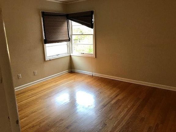 Bedroom #1
