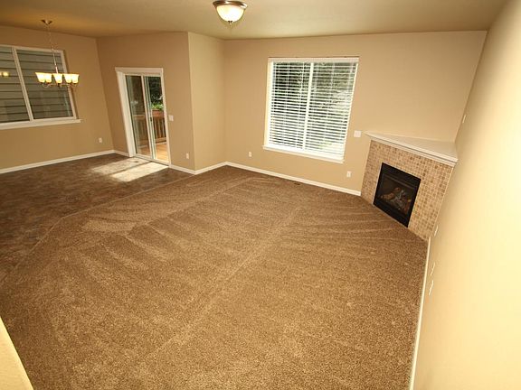 2nd image of 1923 SE 113th Ct