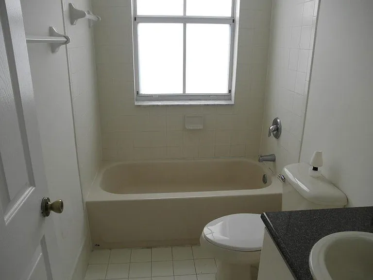 3308 Shoma Dr — Photo 7